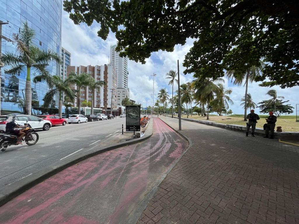 Flat Na Avenida Beira Mar De Boa Viagem * Recife